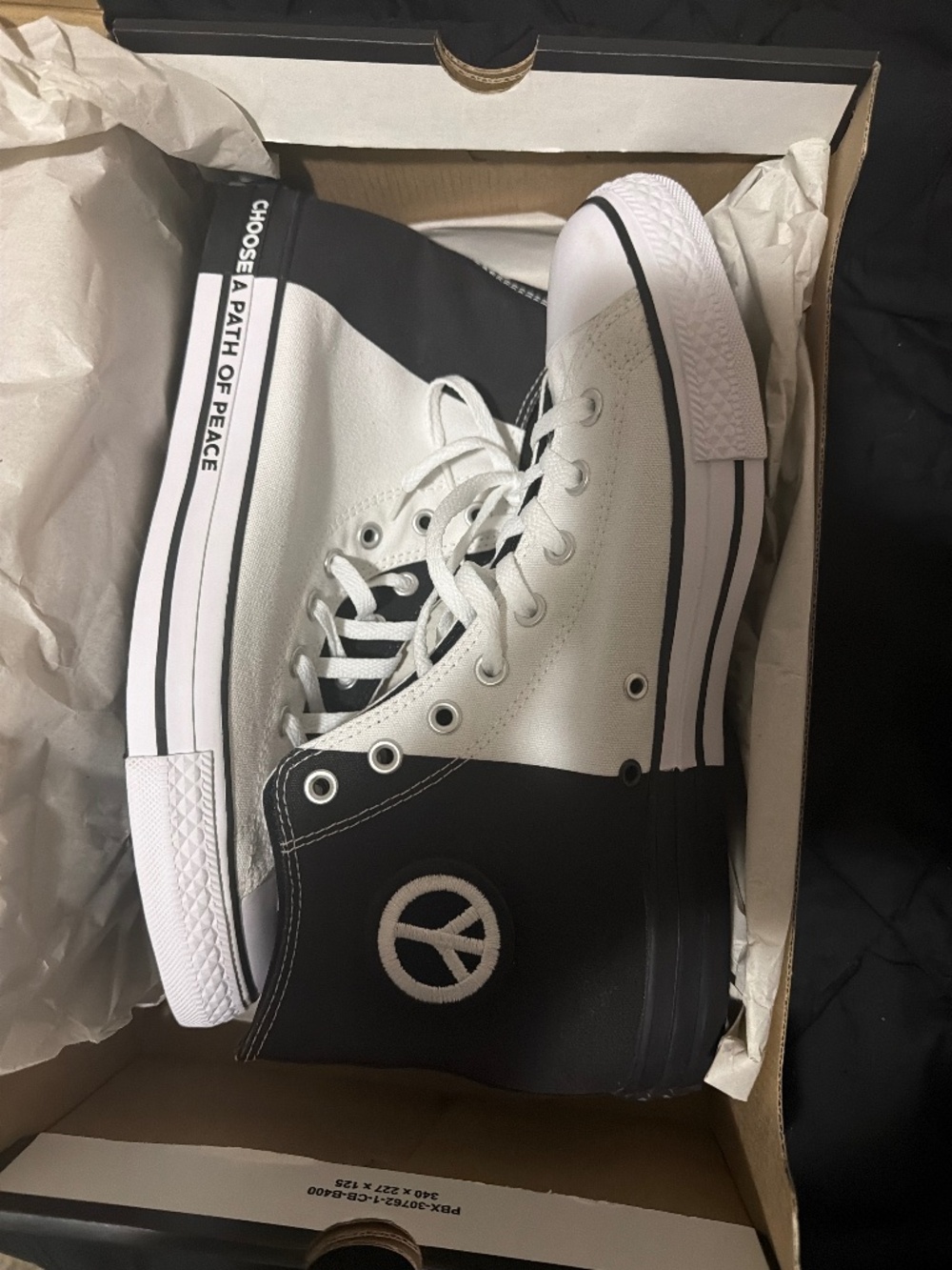 Men’s size 10.5 converse “path of peace” highs